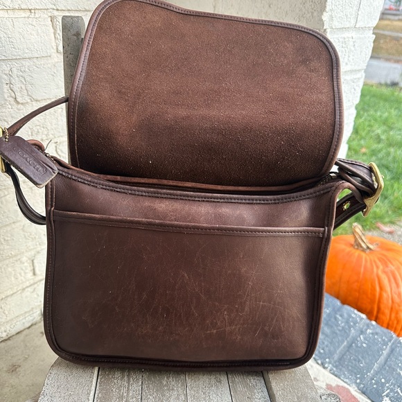 VINTAGE Coach 9951 Brown Leather Patricia's Legacy Flap Shoulder Bag - Picture 13 of 16